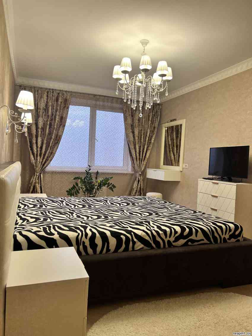 3-комнатная квартира, ул. Одинцова, 54, 1878 рублей: фото 2