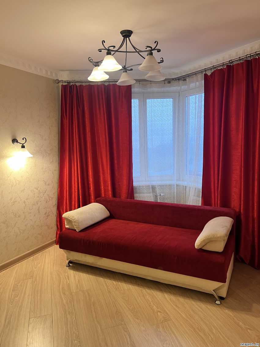 3-комнатная квартира, ул. Одинцова, 54, 1878 рублей: фото 3