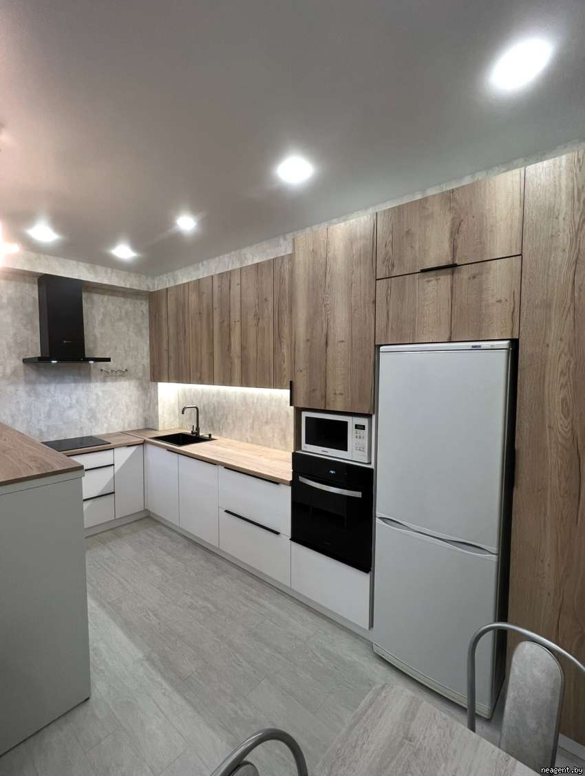 3-комнатная квартира, ул. Петра Мстиславца, 8, 2445 рублей: фото 3