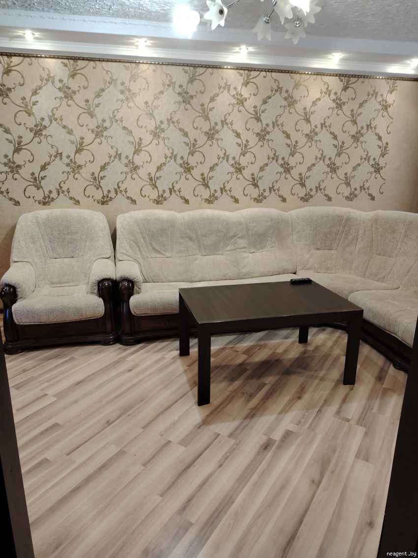 2-комнатная квартира, ул. Дунина-Марцинкевича, 2/2, 1300 рублей: фото 2