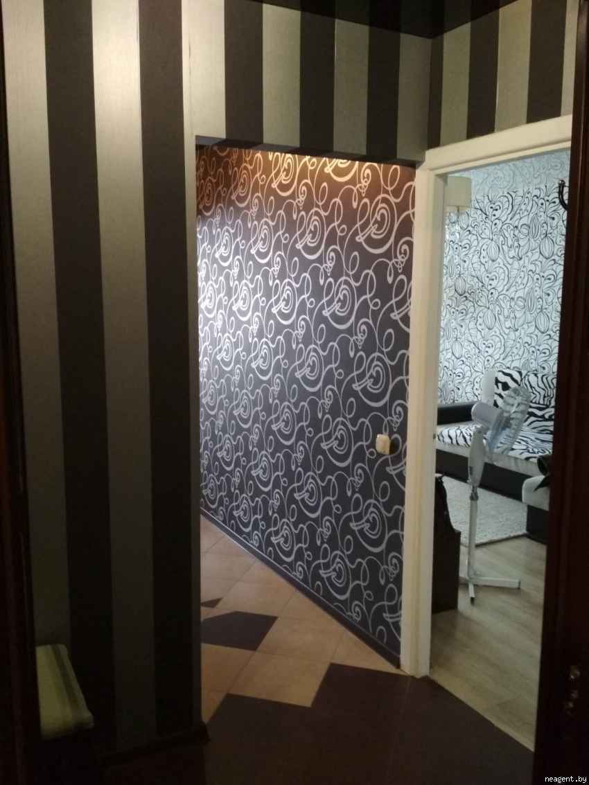 1-комнатная квартира, ул. Алеся Гаруна, 12, 1011 рублей: фото 5