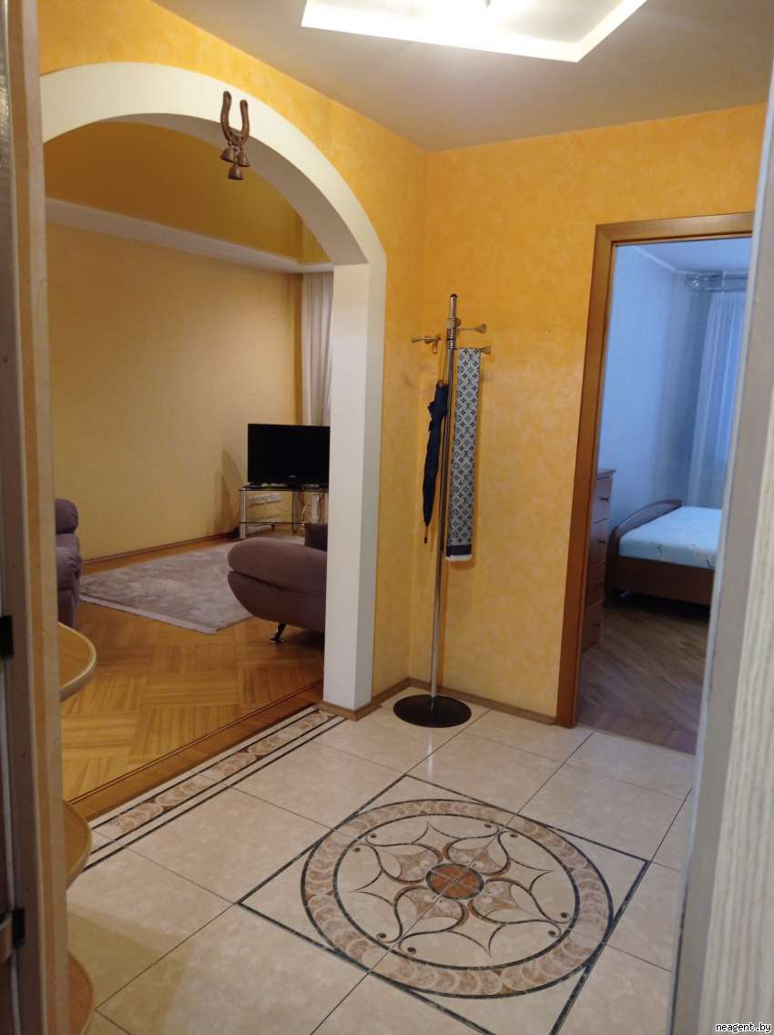 2-комнатная квартира, ул. Жуковского, 5/1, 1500 рублей: фото 1