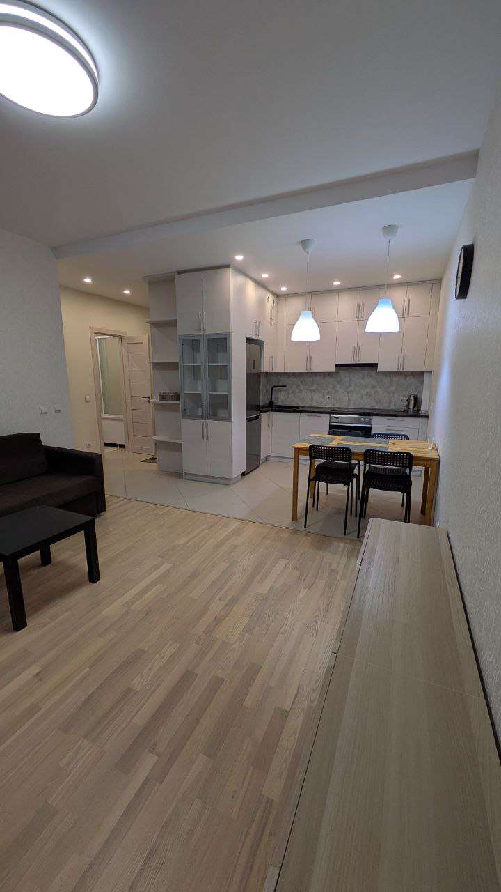 2-комнатная квартира, Дзержинского просп., 15, 550 рублей: фото 1