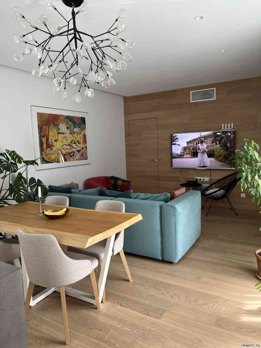 4-комнатная квартира, , 3520 рублей: фото 1