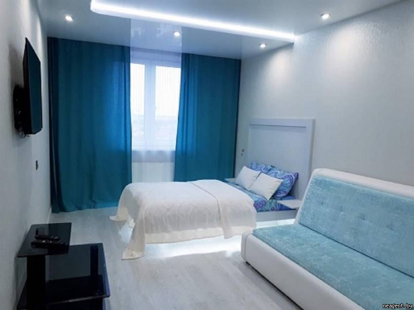 1-комнатная квартира, Победителей просп., 135, 110 рублей: фото 1