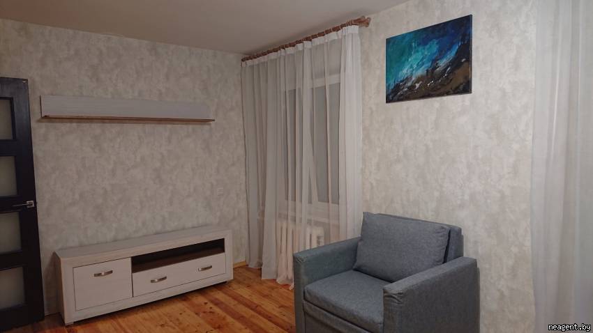 2-комнатная квартира, ул. Сердича, 3, 1320 рублей: фото 1