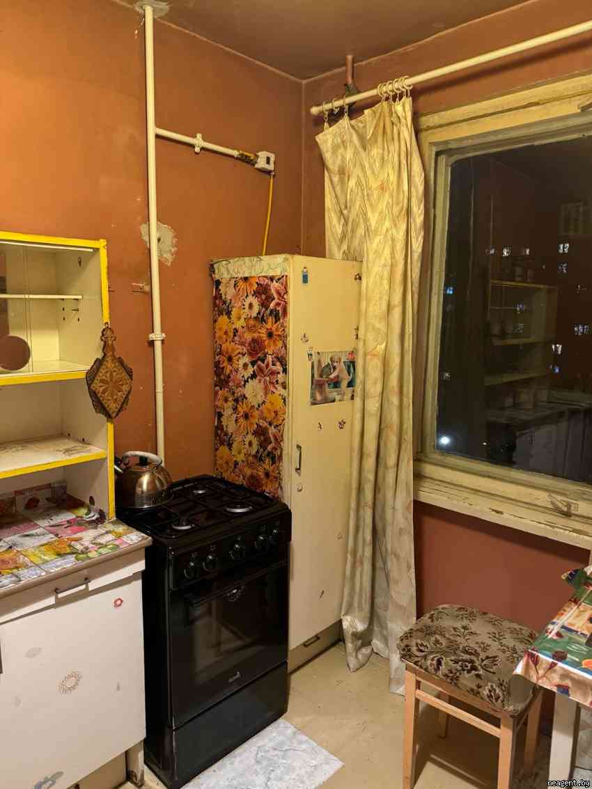 2-комнатная квартира, ул. Тикоцкого, 40, 1179 рублей: фото 1