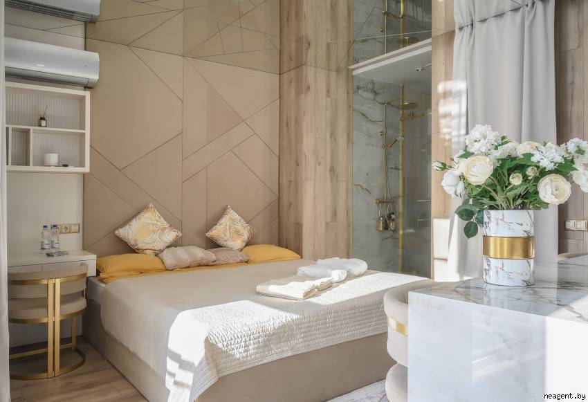 1-комнатная квартира, ул. Теслы, 19, 220 рублей: фото 1