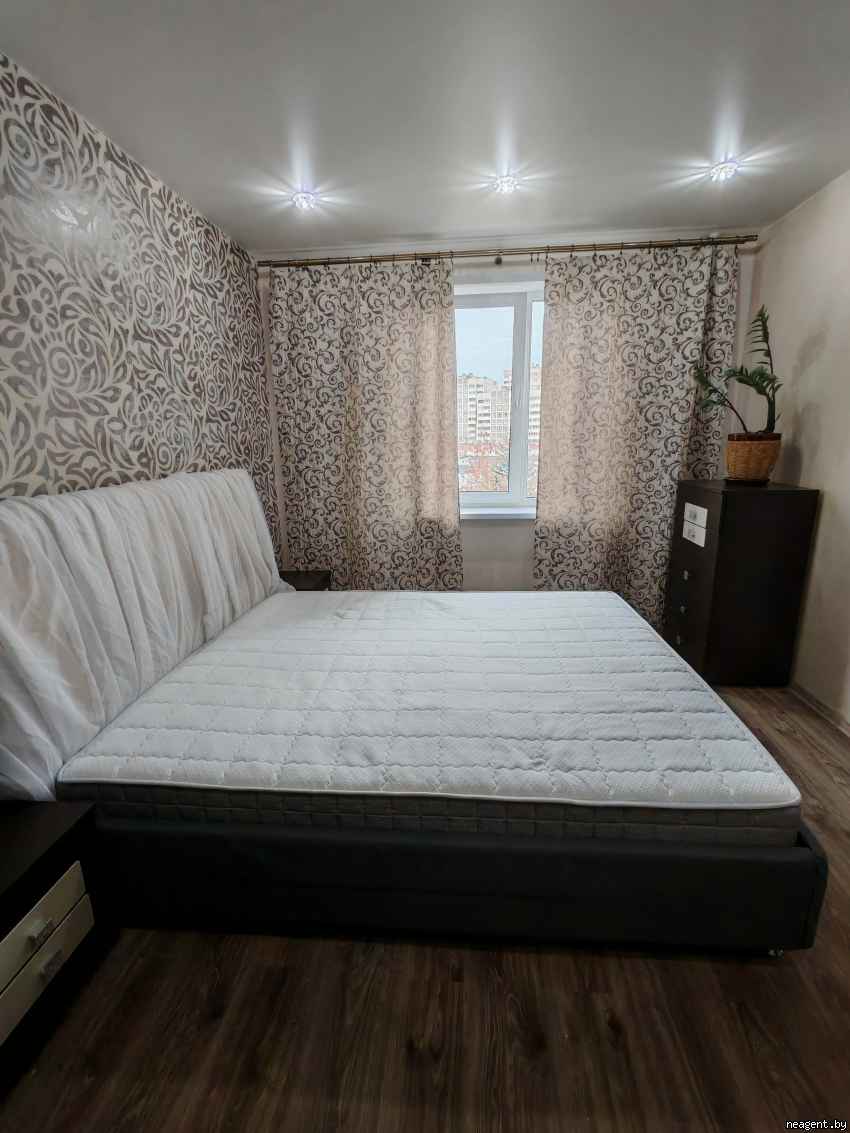 3-комнатная квартира, ул. Шаранговича, 54, 2112 рублей: фото 12