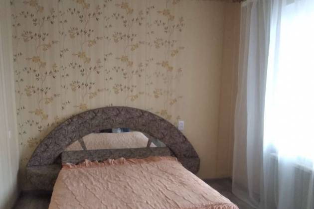 1-комнатная квартира, Денисовская ул., за 880 р.