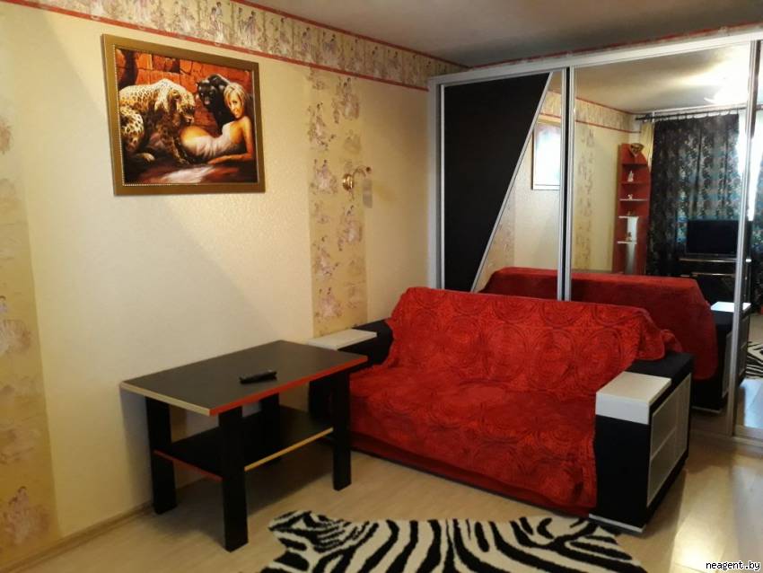 1-комнатная квартира, ул. Чайлытко, 15, 950 рублей: фото 1