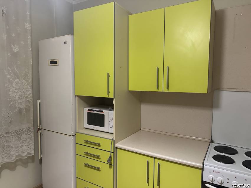 2-комнатная квартира, ул. Алибегова, 8/1, 1400 рублей: фото 3