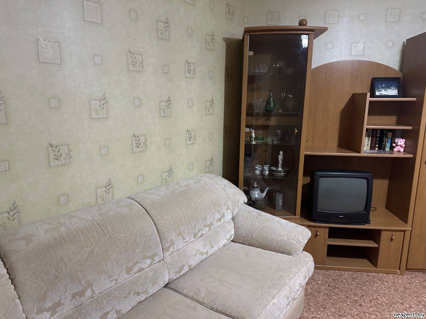 2-комнатная квартира, ул. Алибегова, 8/1, 1400 рублей: фото 4