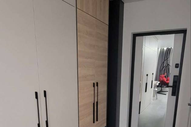 1-комнатная квартира, Теслы ул., за 1350 р.