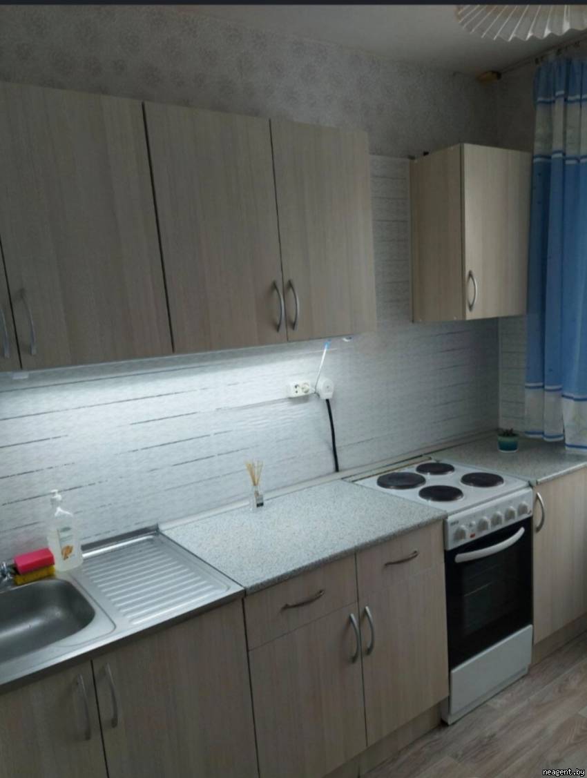 1-комнатная квартира, Мирошниченко, 43, 900 рублей: фото 3