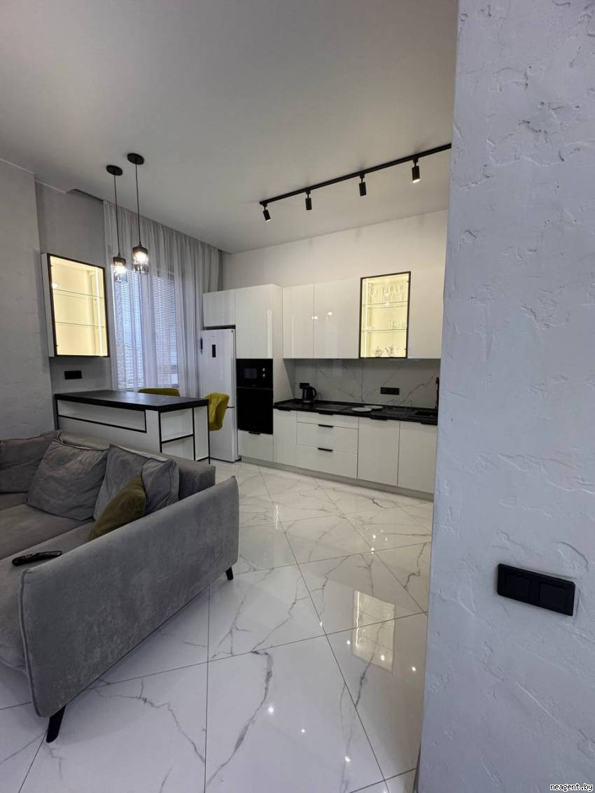 2-комнатная квартира, проспект Победителей, 115, 770 рублей: фото 1