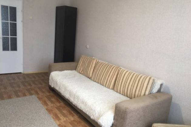 1-комнатная квартира, Мазурова ул., за 1350 р.