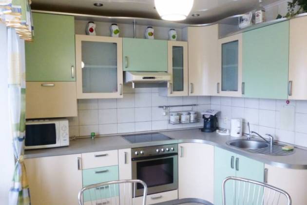 3-комнатная квартира, Авакяна ул., за 2184 р.