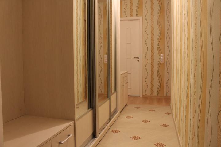 1-комнатная квартира, ул. Космонавтов, 14, 1310 рублей: фото 1