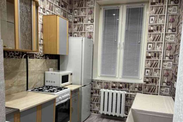 1-комнатная квартира, Чайкиной ул., за 1200 р.