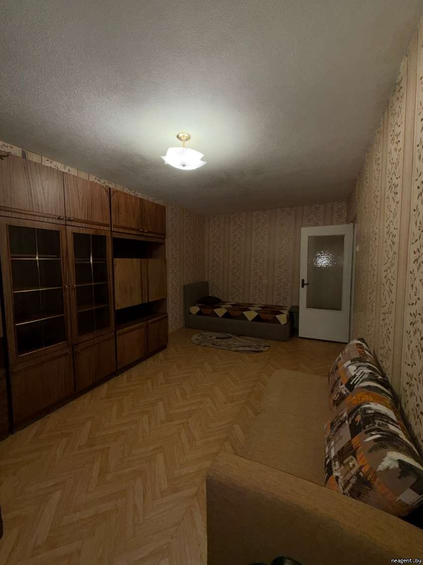 1-комнатная квартира, ул. Космонавтов, 27, 900 рублей: фото 4