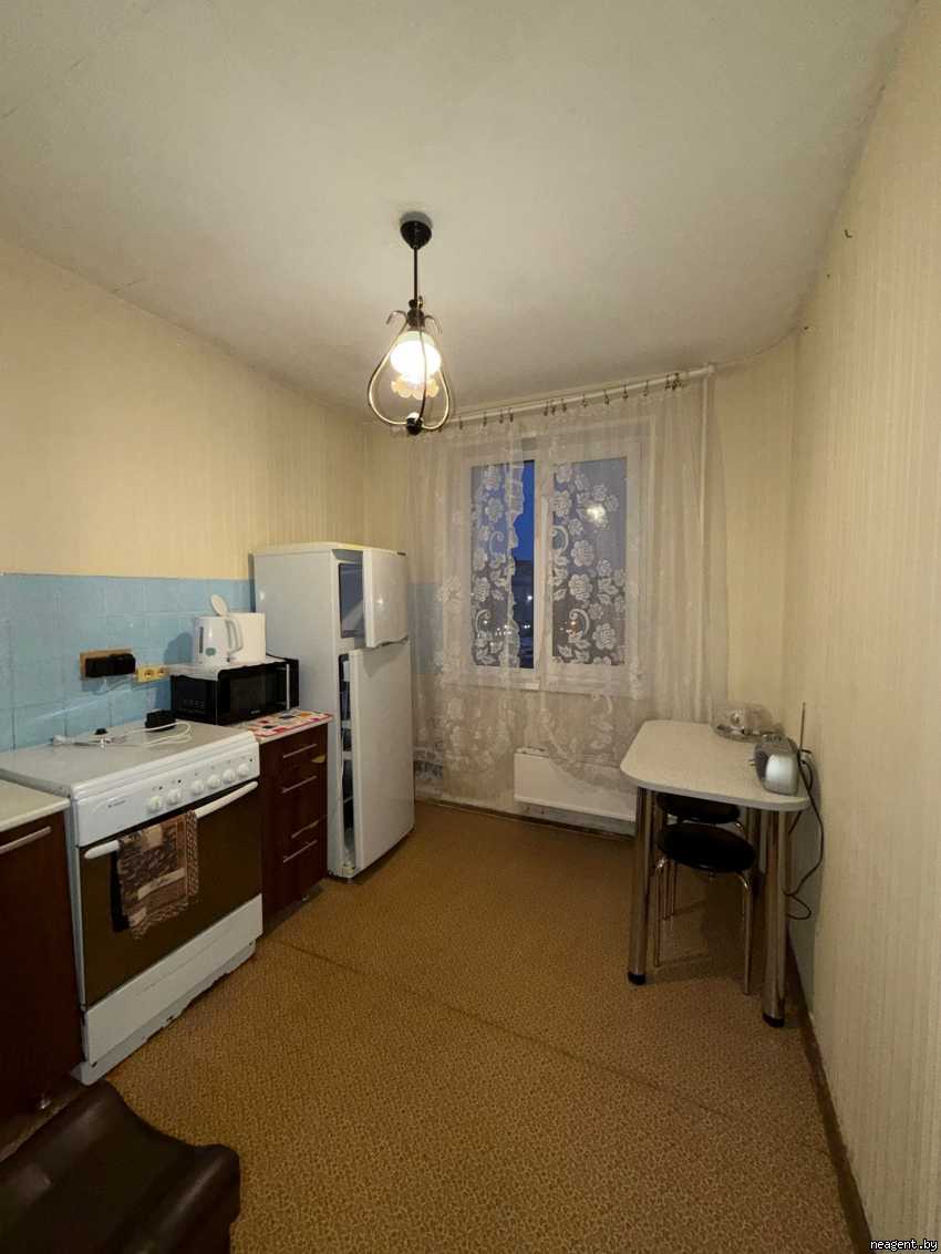 1-комнатная квартира, ул. Космонавтов, 27, 900 рублей: фото 5