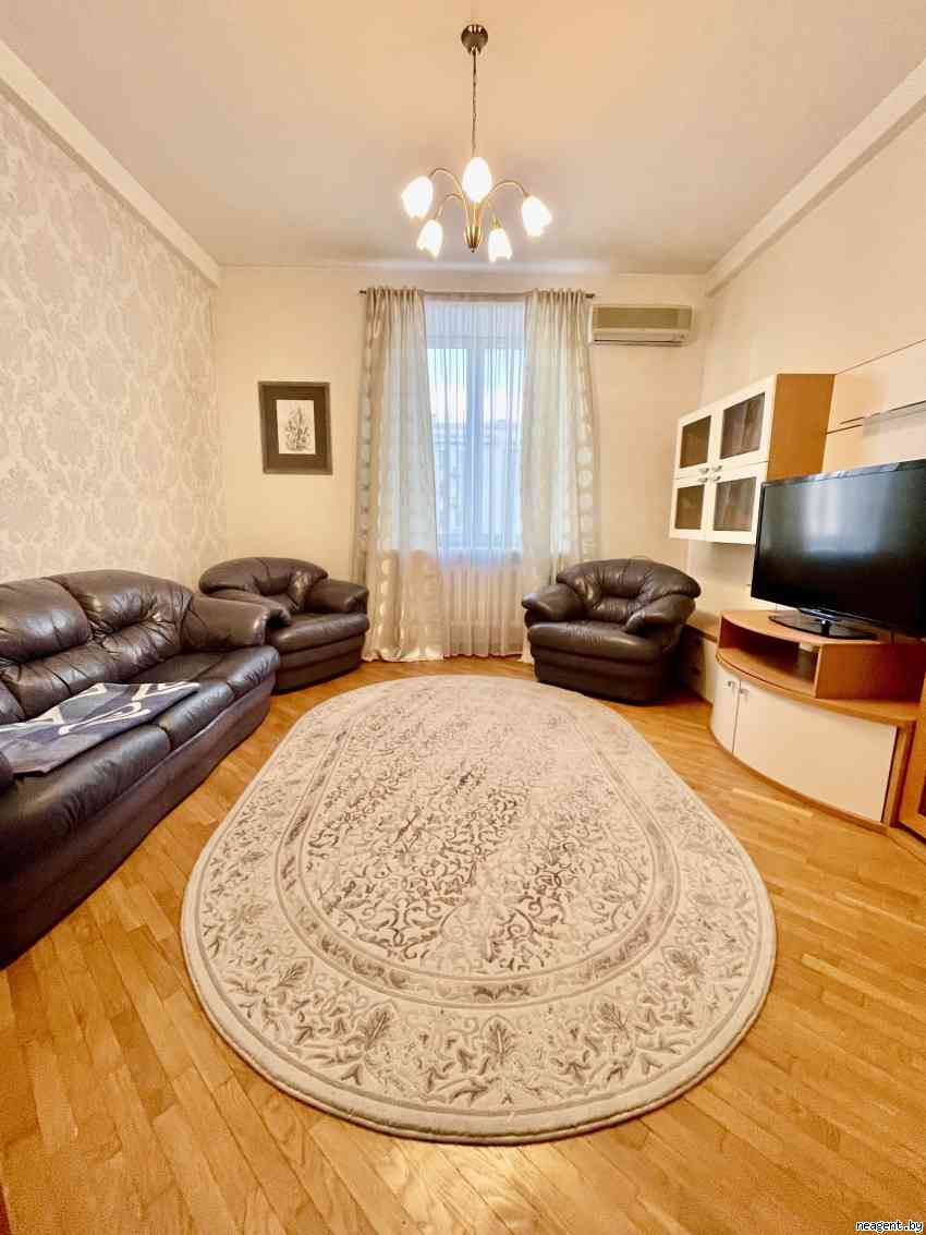 2-комнатная квартира, Независимости просп., 44, 2467 рублей: фото 1
