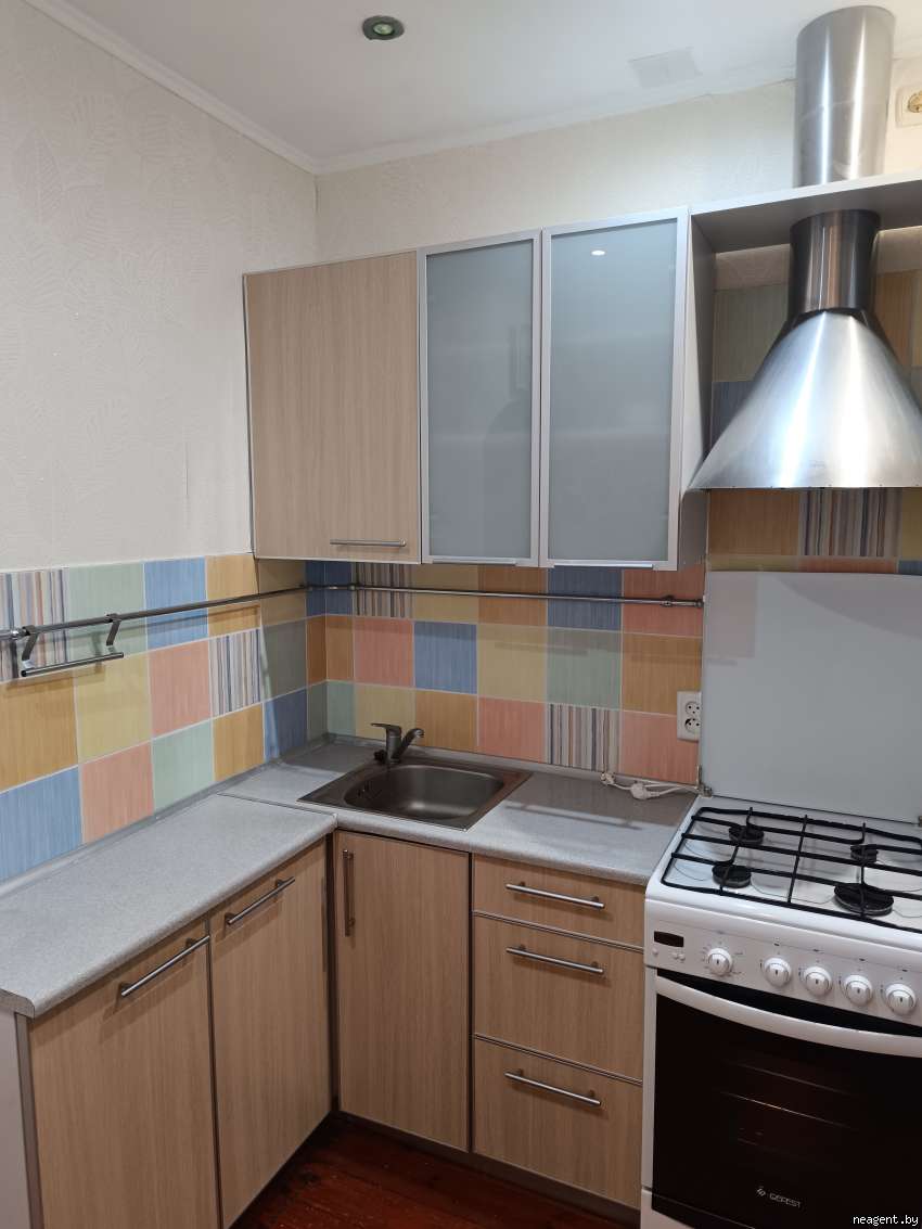 2-комнатная квартира, ул. Героев 120 Дивизии, 20, 400 рублей: фото 8