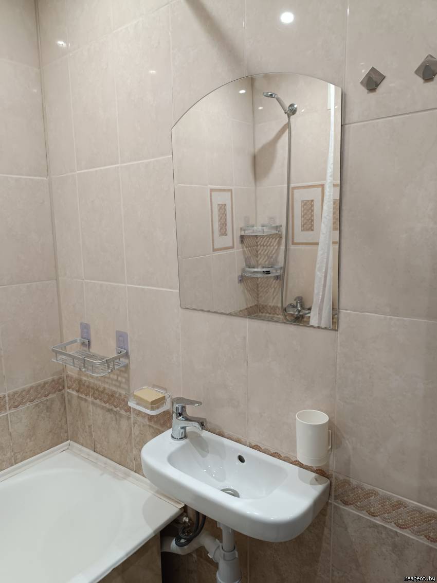 2-комнатная квартира, ул. Героев 120 Дивизии, 20, 400 рублей: фото 9