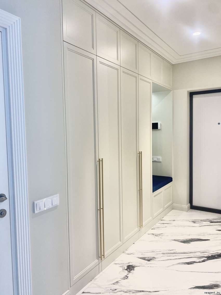 3-комнатная квартира, ул. Нововиленская, 29, 2100 рублей: фото 1