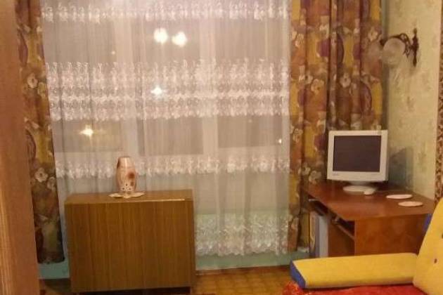 Комната, Ротмистрова ул., за 370 р.