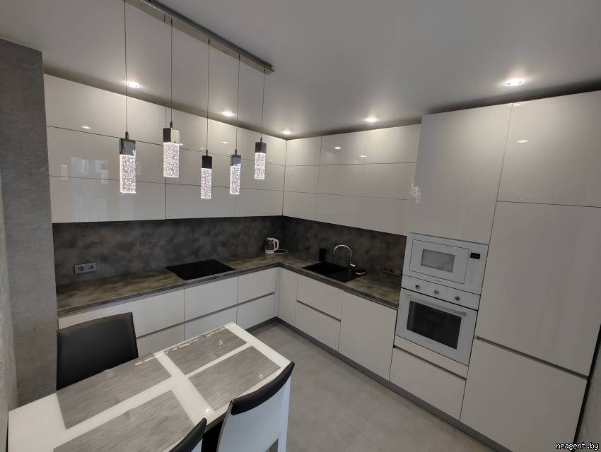 3-комнатная квартира, ул. Петра Мстиславца, 18, 2955 рублей: фото 12