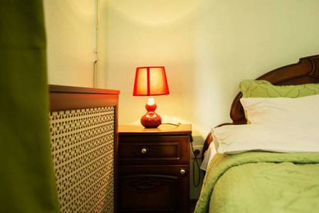 2-комнатная квартира, Кирова ул., за 1700 р.