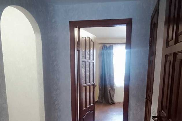 2-комнатная квартира, Брикета ул., за 450 р.