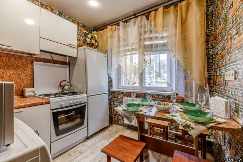 2-комнатная квартира, ул. Долгобродская, 38, 150 рублей: фото 2