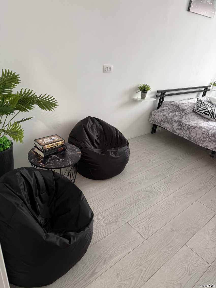 2-комнатная квартира, ул. Налибокская, 38, 1800 рублей: фото 1