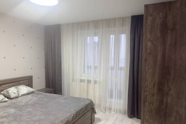 2-комнатная квартира, Скрипникова, за 1760 р.