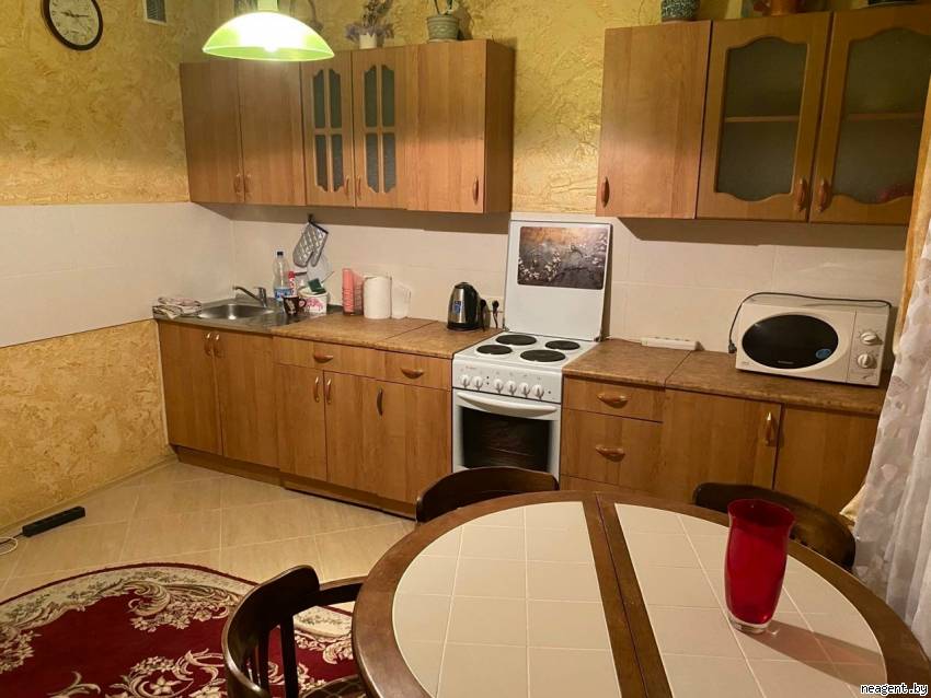 2-комнатная квартира, ул. Радужная, 19, 2041 рублей: фото 1