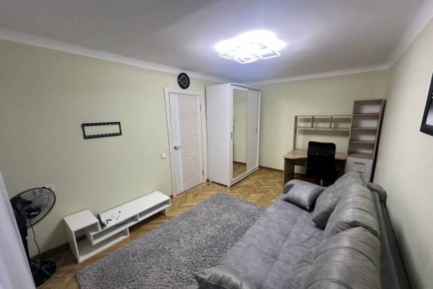 1-комнатная квартира, Казинца ул., за 1458 р.