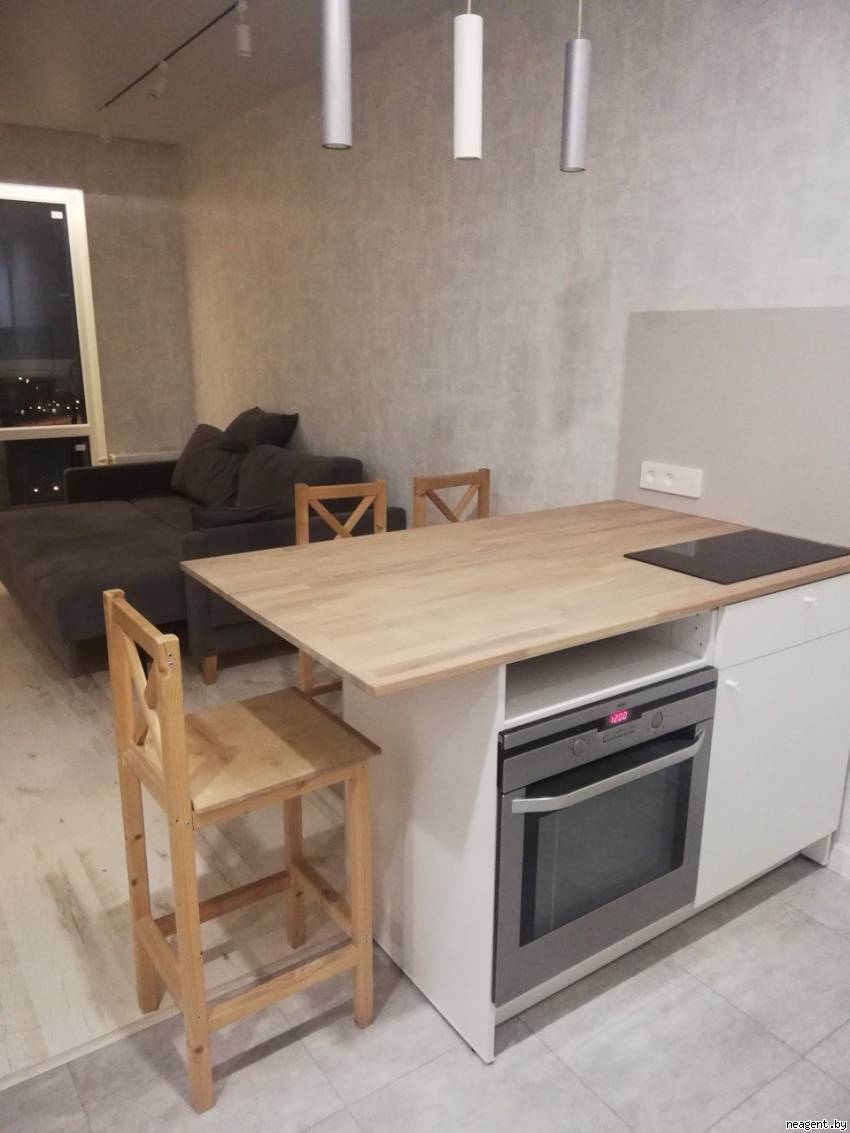 1-комнатная квартира, ул. Михаила Савицкого, 10, 1170 рублей: фото 1