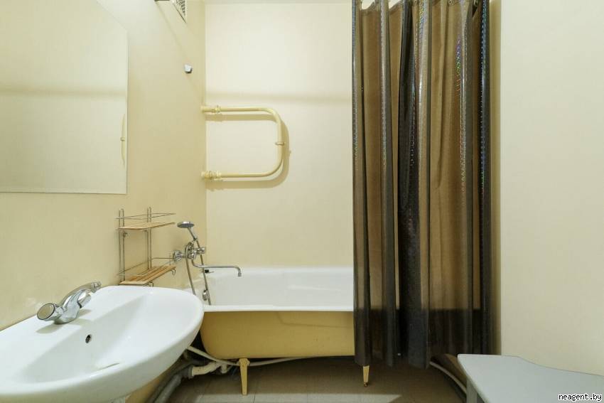 1-комнатная квартира, Шугаева, 17, 1300 рублей: фото 7