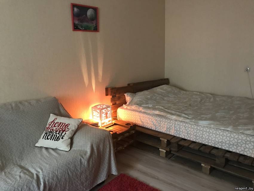 1-комнатная квартира, ул. Лучины, 26, 350 рублей: фото 1