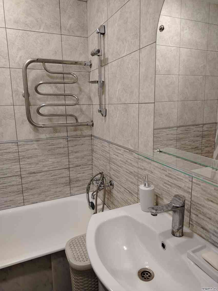 2-комнатная квартира, ул. Наполеона Орды, 47, 1305 рублей: фото 3