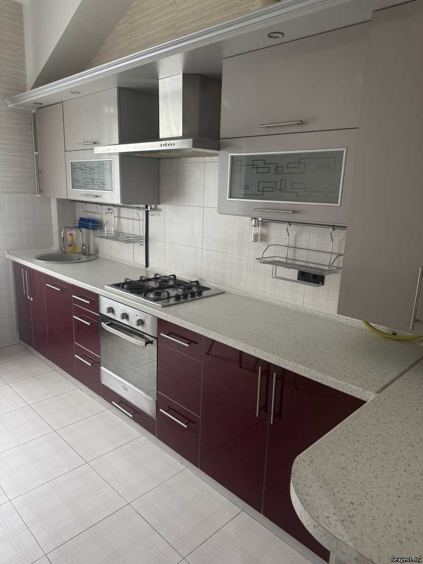 3-комнатная квартира, ул. Гая, 86, 2599 рублей: фото 12