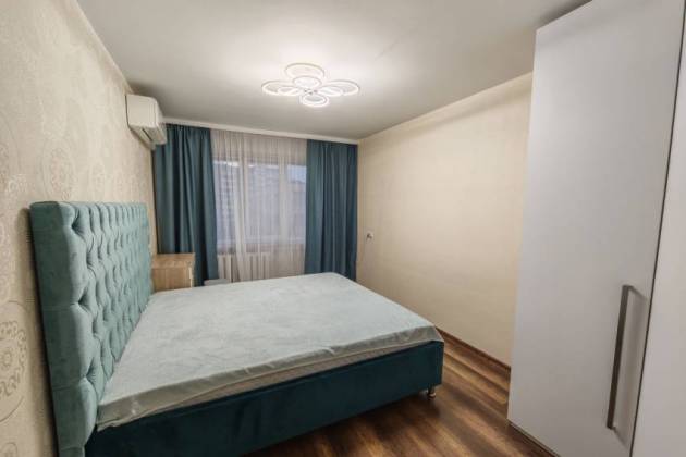 2-комнатная квартира, Куйбышева ул., за 1877 р.