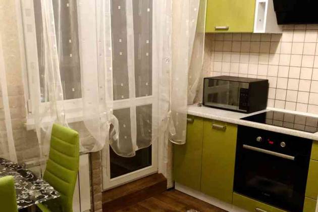 1-комнатная квартира, Героев 120 Дивизии ул., за 1242 р.