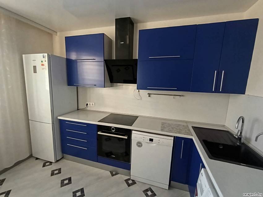 1-комнатная квартира, ул. Алибегова, 22, 450 рублей: фото 1