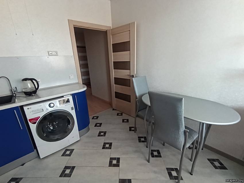 1-комнатная квартира, ул. Алибегова, 22, 450 рублей: фото 3