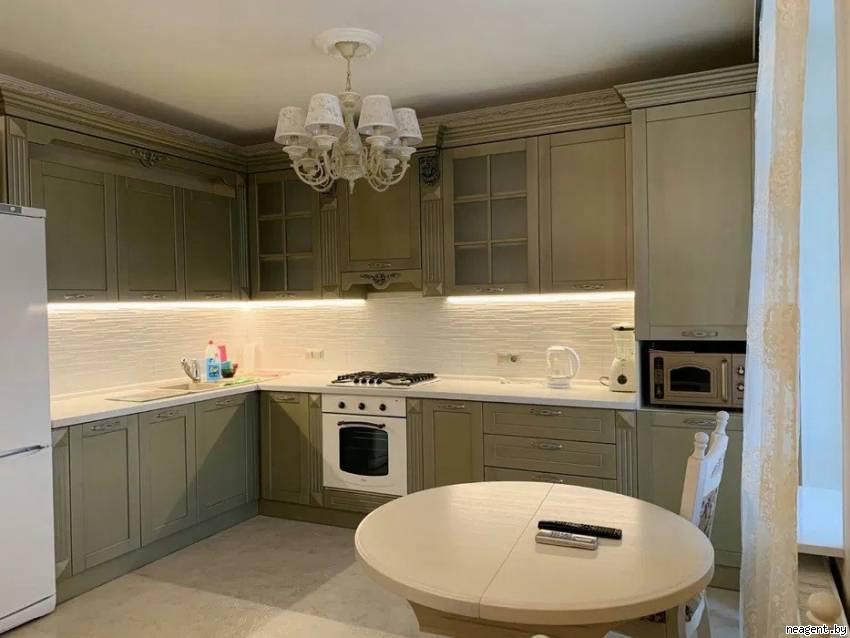 1-комнатная квартира, Богатырева, 22, 560 рублей: фото 1