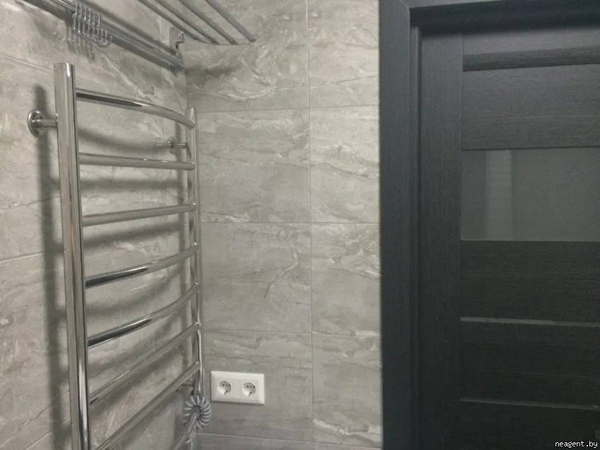 1-комнатная квартира, Парковая, 13, 370 рублей: фото 1